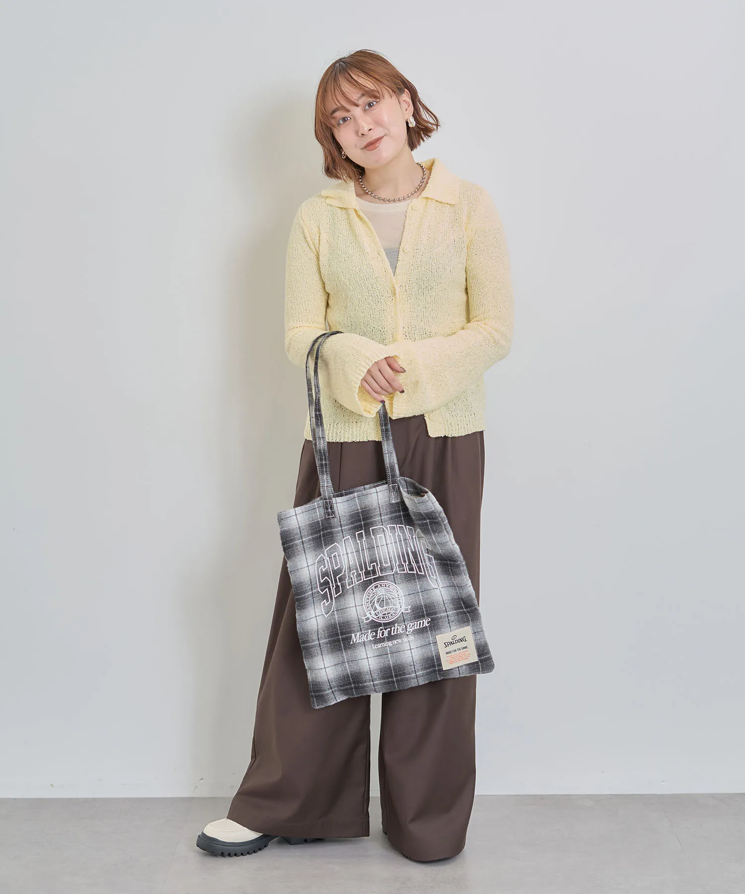 秋の主役はどっち？KNIT vs SWEAT