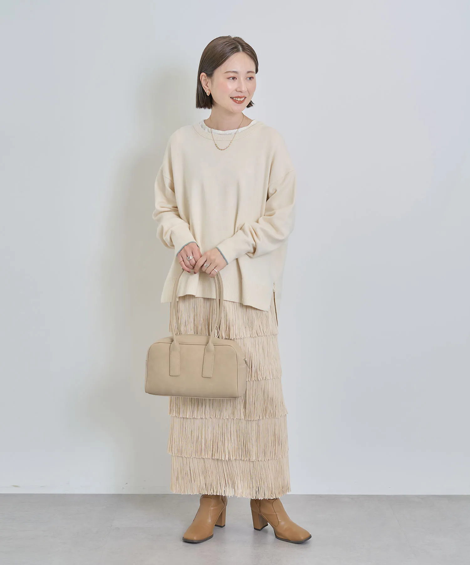 秋の主役はどっち？KNIT vs SWEAT