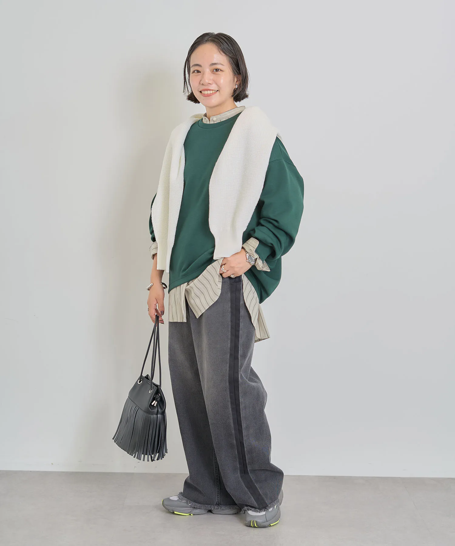 秋の主役はどっち？KNIT vs SWEAT